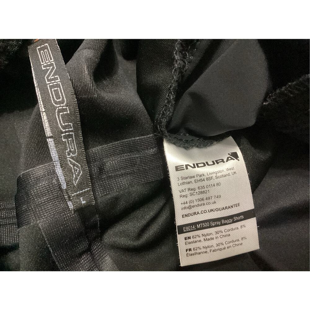 Endura MT500 Spray Baggy Shorts (E8014 models) hybrid mountain biking shorts L - Picture 5 of 6
